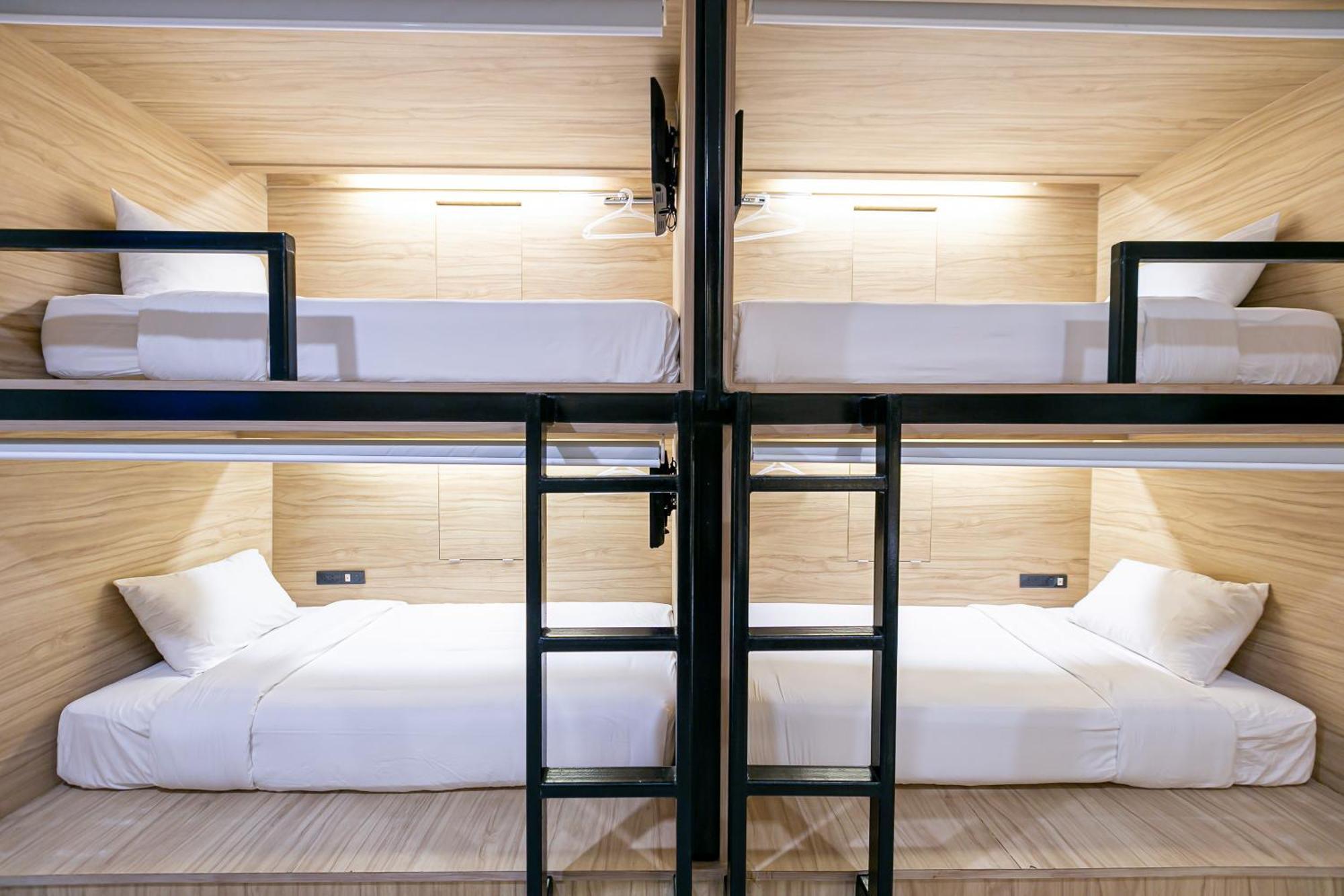 The Bedrooms Hostel Pattaya Zewnętrze zdjęcie