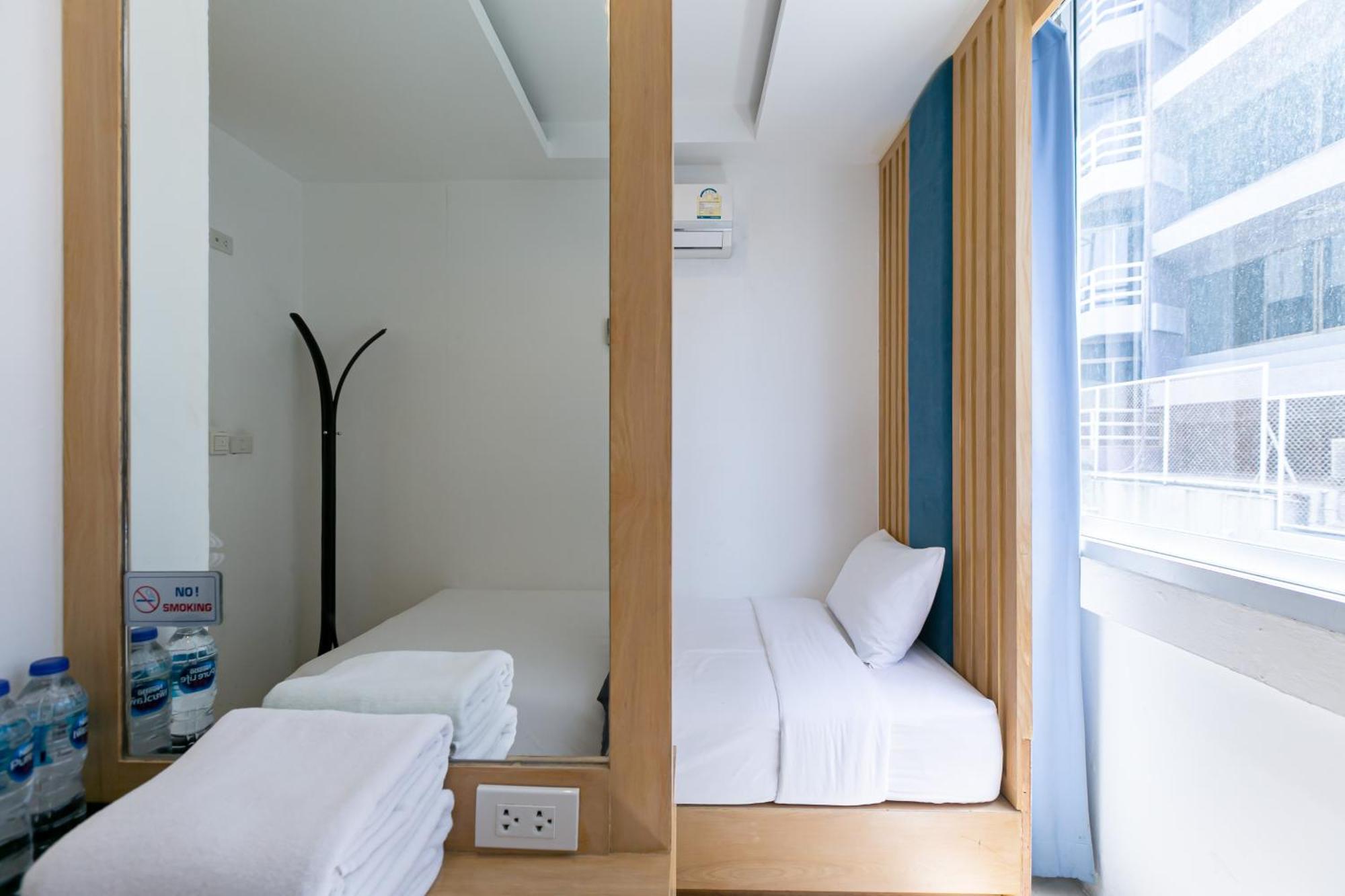 The Bedrooms Hostel Pattaya Zewnętrze zdjęcie